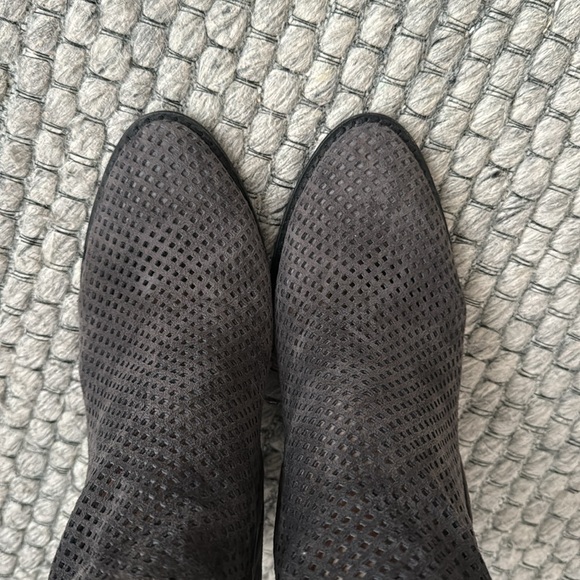 Steve Madden Woman’s Perforated Suede Grey Booties - Picture 2 of 9